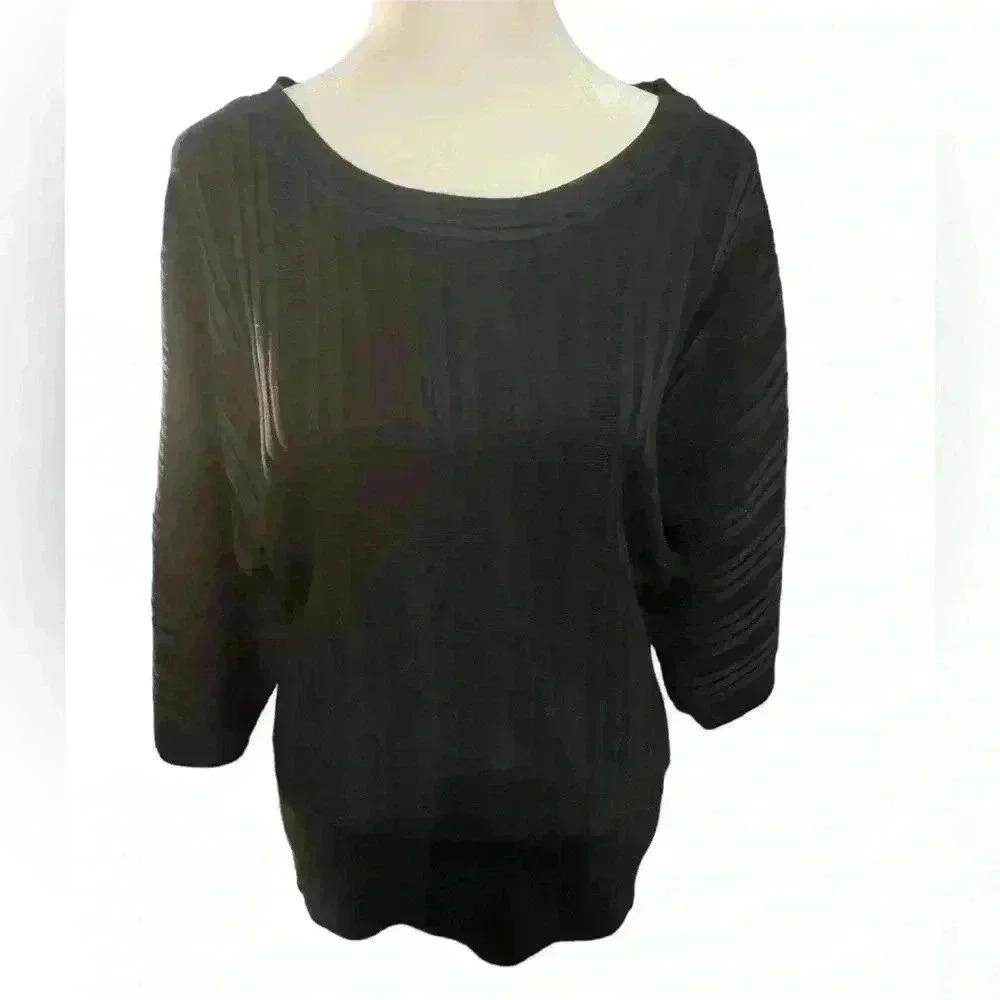 Adrienne Vittadini black ribbed top rounded neck slits on sleeves size Medium